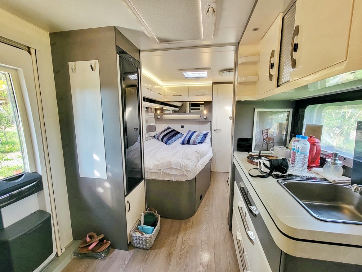 小巷清風,苗栗豪華露營推薦,全台唯一Airstream露營車渡假村,樹立豪華露營新標竿!豐盛火鍋燒烤大餐,品質媲美單點燒肉餐廳!一泊三食、寵物友善 - 第46張圖