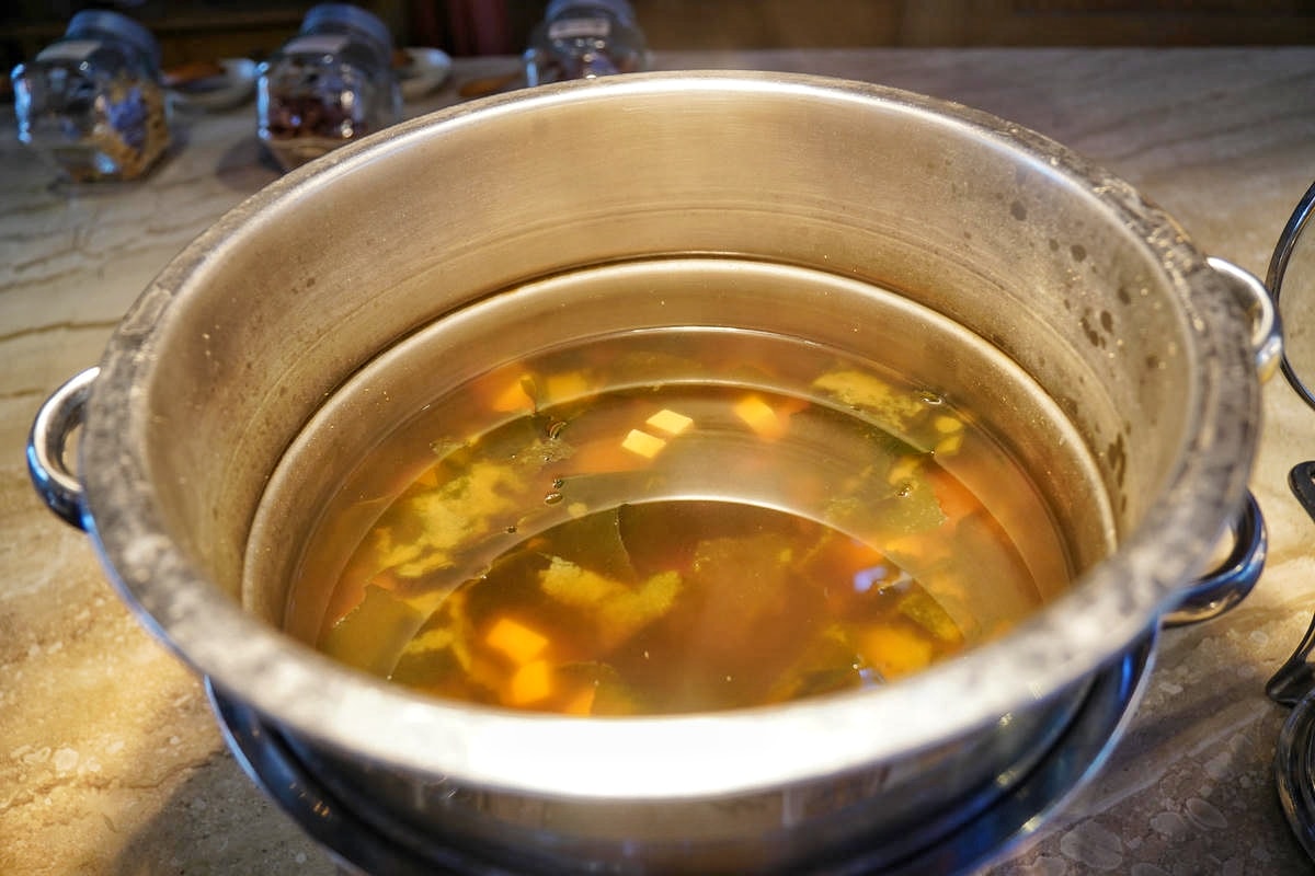 橘舍三食,寵物友善苗栗豪華露營推薦,入住絕美波西米亞神殿帳,享用山里廚房無菜單柴燒料理,敞徉在風之教堂、星空草原,感受美好鄉村生活 - 第122張圖
