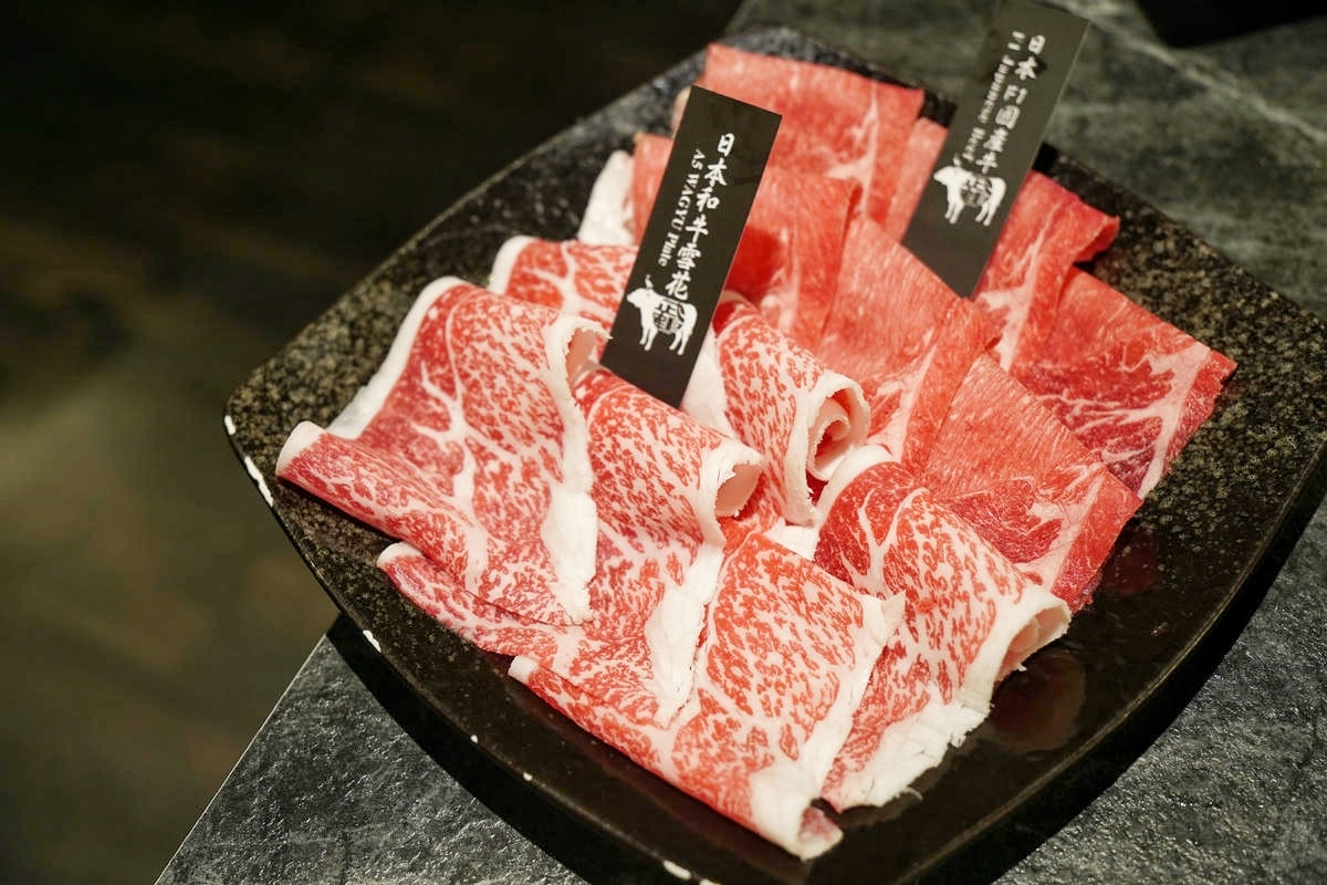 台北和牛火鍋吃到飽推薦,武鶴和牛火鍋吉林總店,最低只要1380就可大啖A5和牛奢華饗宴,極品海鮮、豐富食材全部吃到飽 - 第39張圖
