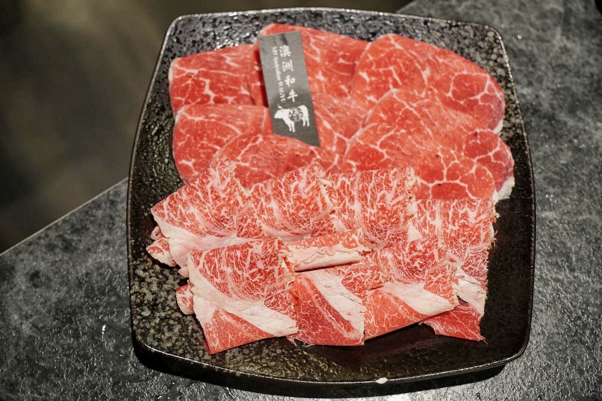 台北和牛火鍋吃到飽推薦,武鶴和牛火鍋吉林總店,最低只要1380就可大啖A5和牛奢華饗宴,極品海鮮、豐富食材全部吃到飽 - 第45張圖