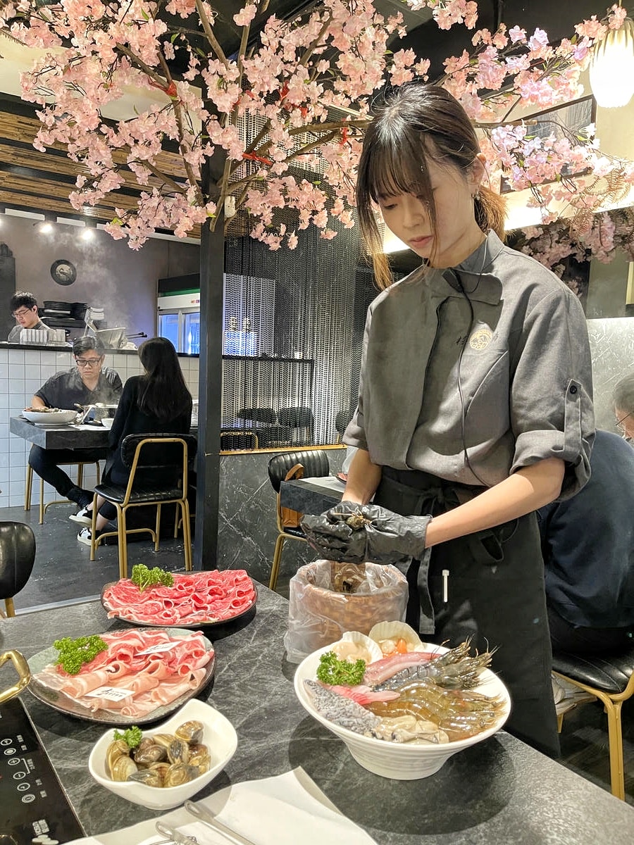 台北和牛火鍋吃到飽推薦,武鶴和牛火鍋吉林總店,最低只要1380就可大啖A5和牛奢華饗宴,極品海鮮、豐富食材全部吃到飽 - 第58張圖