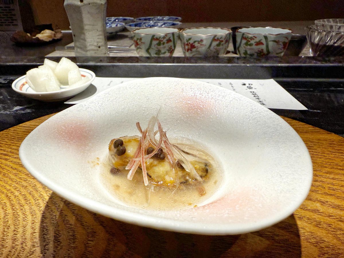 新莊無菜單料理推薦,初魚鐵板料亭宏匯廣場,1880+10%,極品鹿兒島黑毛和牛與異國海鮮饗宴,每道單品都是奢華藝術,約會、慶生餐廳首選,機捷副都心站日式鐵板燒 - 第20張圖