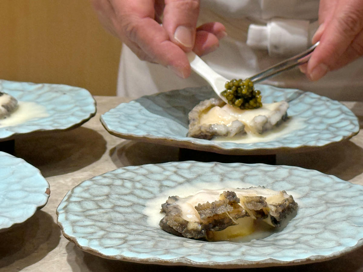 新莊無菜單料理推薦,初魚鐵板料亭宏匯廣場,1880+10%,極品鹿兒島黑毛和牛與異國海鮮饗宴,每道單品都是奢華藝術,約會、慶生餐廳首選,機捷副都心站日式鐵板燒 - 第29張圖
