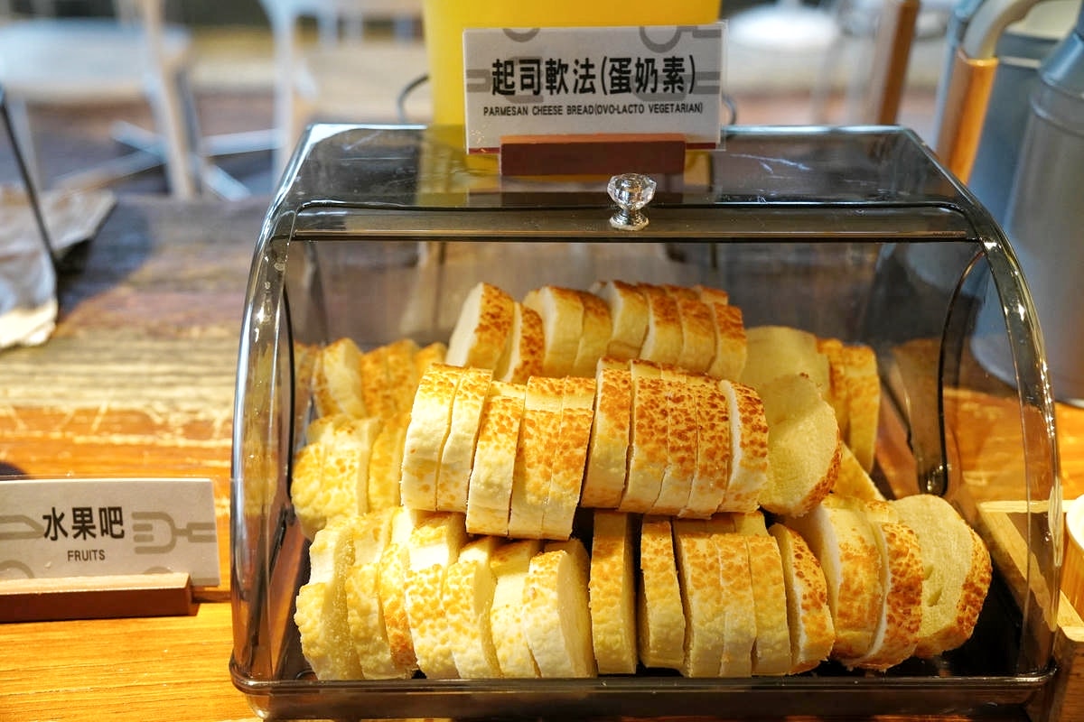 【台中寵物友善露營】蟬說:山中靜靜,最值得一訪的台中豪華露營全攻略,帶著毛孩一起出發,體驗被層疊山巒環繞的秘境奢華露營 - 第127張圖
