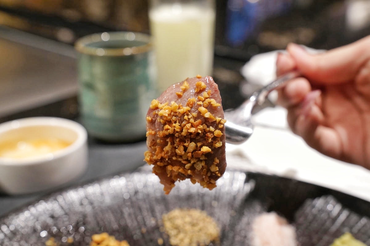 台北頂奢鐵板燒推薦,潼精緻鐵板料理故宮店,獨享整隻活龍蝦,生猛海陸食材一次滿足,還可包場歡唱KTV - 第52張圖