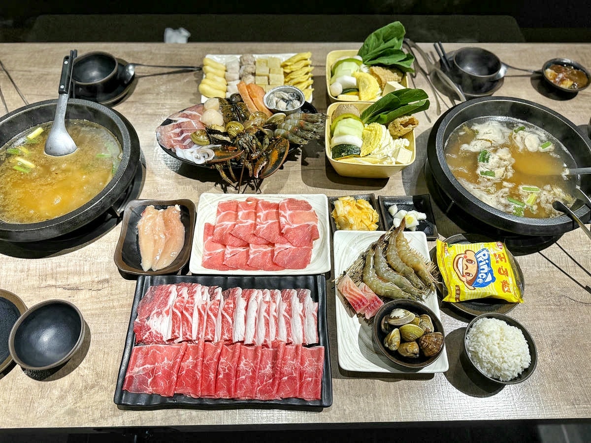 林口必吃火鍋推薦,二訪真香石頭火鍋,現炒沙茶醬香氣四溢,重現傳統懷舊滋味!海陸大餐有感升級,沙茶鍋搭波士頓龍蝦,霜淇淋沾沙茶醬迸出新滋味?! - 第3張圖