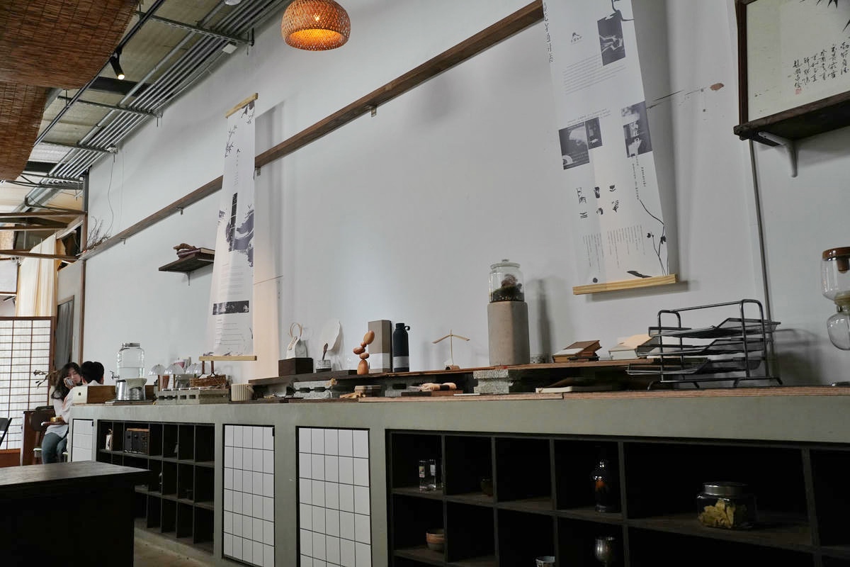 台北松山文青咖啡館推薦,藏身巷弄的侘寂美學|汩咖啡 GU Coffee:一場與時光的對話,配方豆咖啡、布丁、巴斯克蛋糕超好吃,近捷運國父紀念館 - 第17張圖