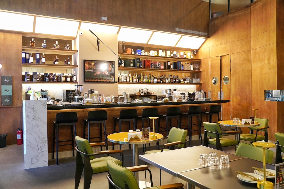 桃園中壢美食推薦,M3 Bistro餐酒館,打造最chill用餐氣氛!首推海膽大蝦干貝燉飯、家傳牛肉羅宋湯,週末DJ駐場表演、邊喝調酒邊聽音樂!還有獨立包廂、大螢幕球賽轉播 - 第5張圖