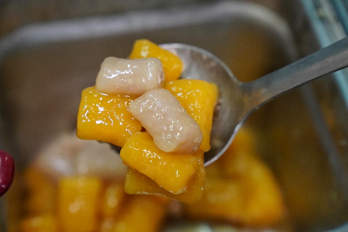 新莊美食推薦,四維QQ手工粉條冰 辣媽麻辣,市場巷內古早好滋味,超大一碗只要60元!Q彈粉條和手工配料超值大滿足!用料實在,喜愛粉條冰的朋友別錯過 - 第34張圖