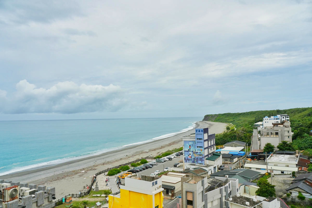 【花蓮七星潭住宿】入住七星潭最美飯店!水上明月海景渡假旅店Hotel Moon,坐擁月牙灣海岸線第一排、眺望四八高地,住進歐洲藝廊宮殿,法式洛可可風情,體驗極致奢華住宿一泊二食 - 第51張圖