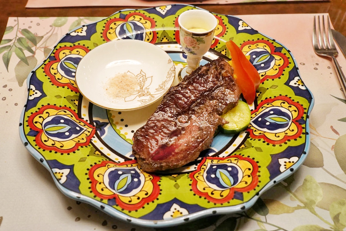 【花蓮七星潭住宿】入住七星潭最美飯店!水上明月海景渡假旅店Hotel Moon,坐擁月牙灣海岸線第一排、眺望四八高地,住進歐洲藝廊宮殿,法式洛可可風情,體驗極致奢華住宿一泊二食 - 第102張圖