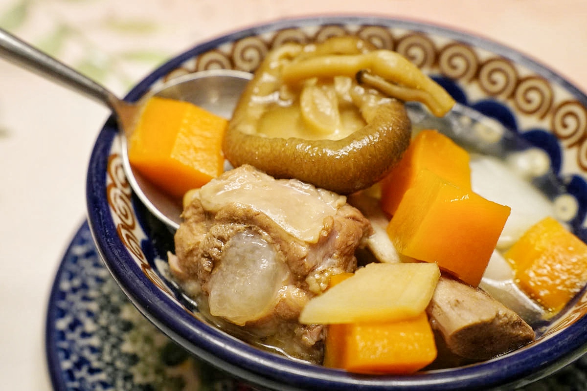 【花蓮七星潭住宿】入住七星潭最美飯店!水上明月海景渡假旅店Hotel Moon,坐擁月牙灣海岸線第一排、眺望四八高地,住進歐洲藝廊宮殿,法式洛可可風情,體驗極致奢華住宿一泊二食 - 第110張圖