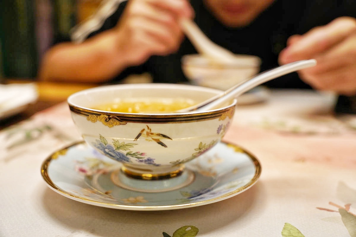 【花蓮七星潭住宿】入住七星潭最美飯店!水上明月海景渡假旅店Hotel Moon,坐擁月牙灣海岸線第一排、眺望四八高地,住進歐洲藝廊宮殿,法式洛可可風情,體驗極致奢華住宿一泊二食 - 第112張圖