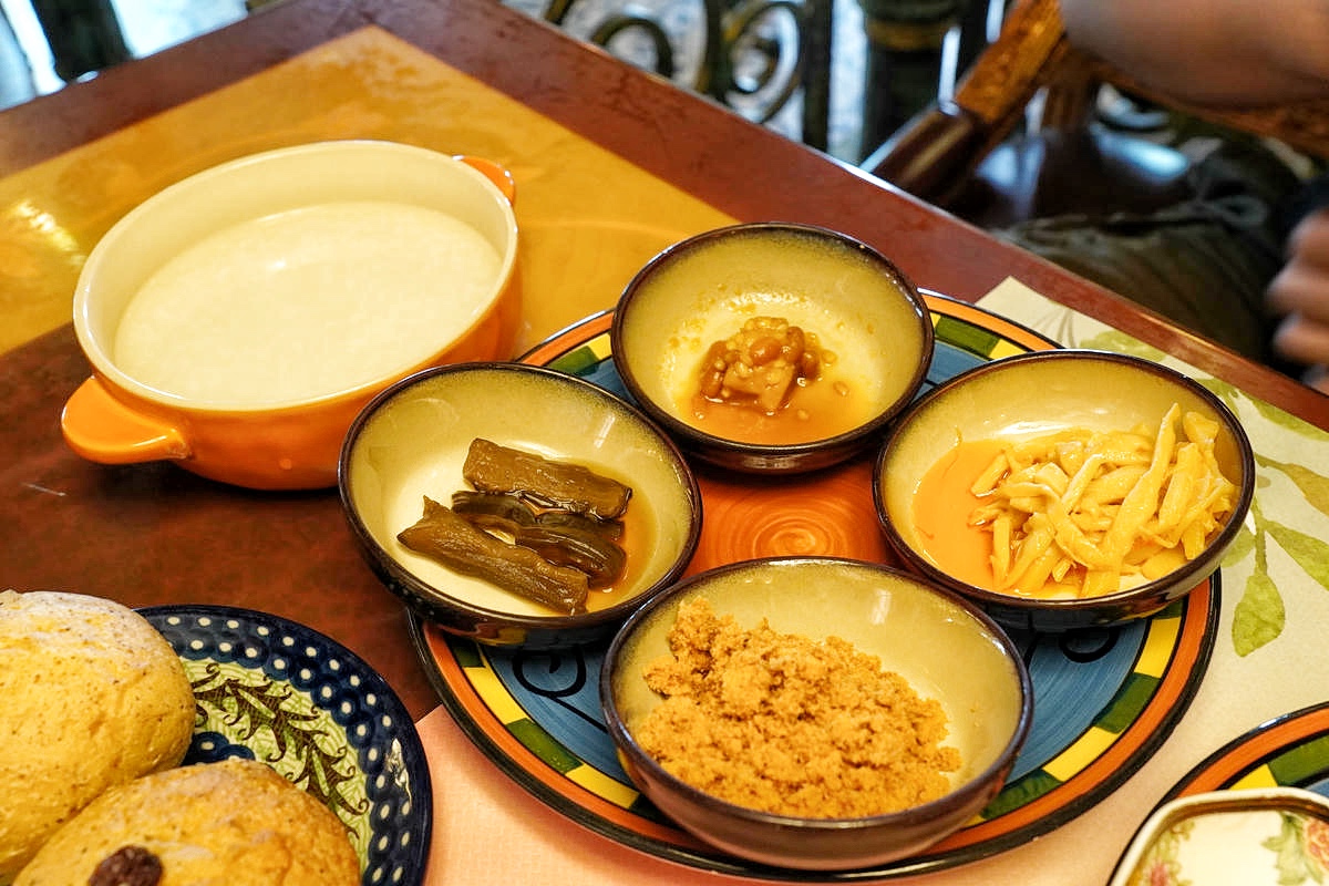 【花蓮七星潭住宿】入住七星潭最美飯店!水上明月海景渡假旅店Hotel Moon,坐擁月牙灣海岸線第一排、眺望四八高地,住進歐洲藝廊宮殿,法式洛可可風情,體驗極致奢華住宿一泊二食 - 第128張圖
