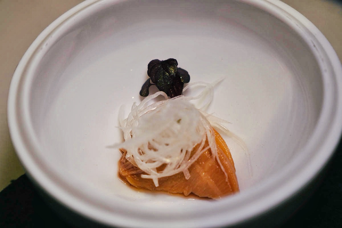 【台北頂級鐵板燒推薦】道和鐵板燒DOWA Teppanyaki:五感饗宴×日式侘寂美學,2025東區最奢華鐵板燒新開幕!打造極致味蕾新感受 - 第49張圖