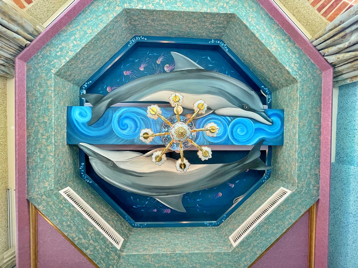 【花蓮七星潭住宿】入住七星潭最美飯店!水上明月海景渡假旅店Hotel Moon,坐擁月牙灣海岸線第一排、眺望四八高地,住進歐洲藝廊宮殿,法式洛可可風情,體驗極致奢華住宿一泊二食 - 第46張圖