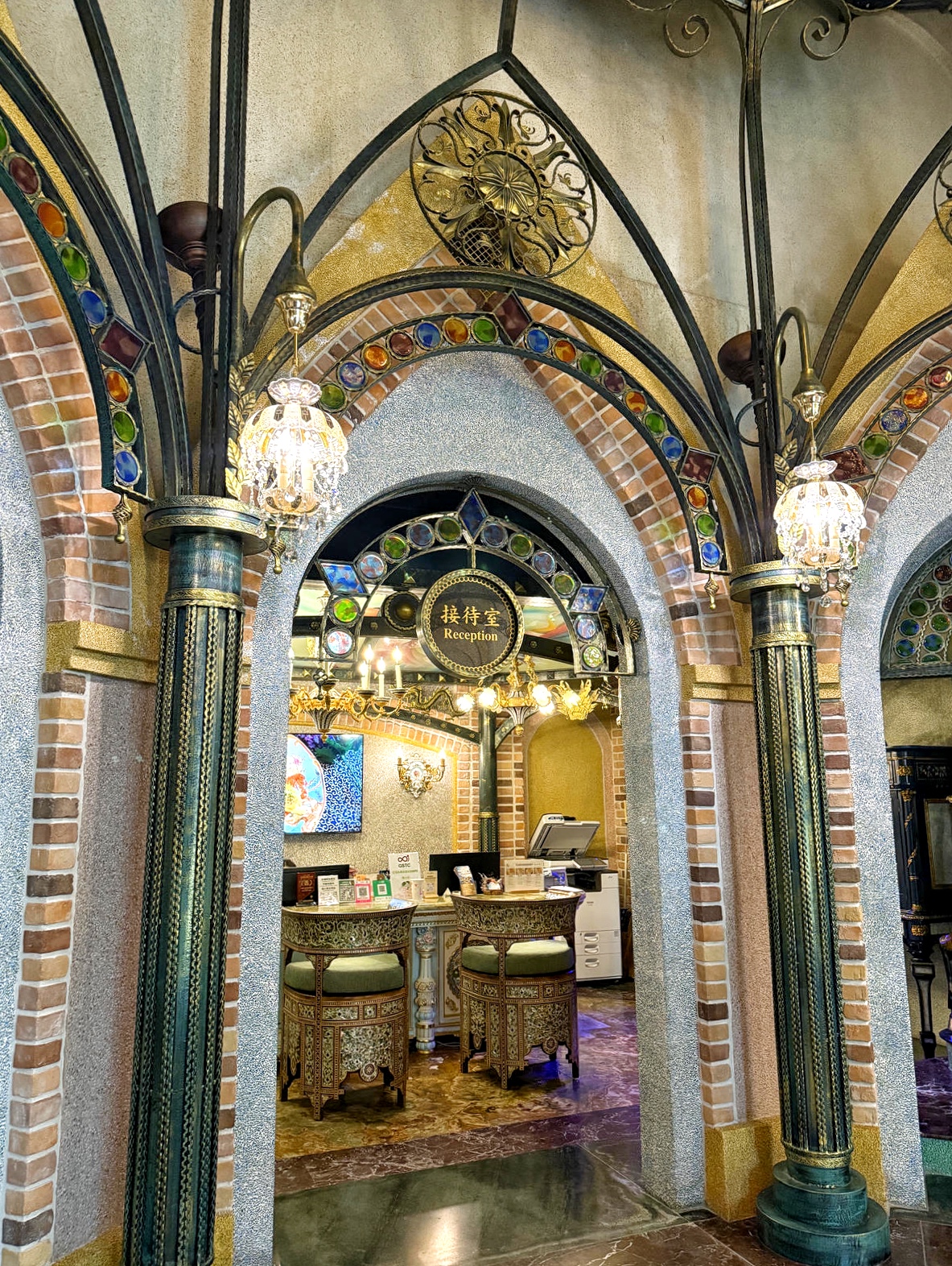 【花蓮七星潭住宿】入住七星潭最美飯店!水上明月海景渡假旅店Hotel Moon,坐擁月牙灣海岸線第一排、眺望四八高地,住進歐洲藝廊宮殿,法式洛可可風情,體驗極致奢華住宿一泊二食 - 第26張圖