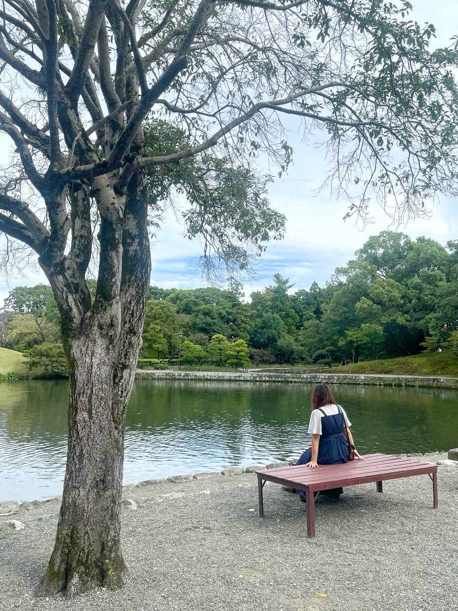 質感女孩穿搭,ehole氣質長洋,傘袖假兩件拼接下紗洋裝,完美你的夏秋之際 - 第26張圖