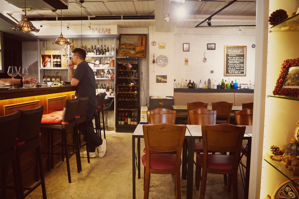 台北西班牙餐酒館推薦 EL Marqués,必吃道地 TAPAS ,一定要先預訂的西班牙海鮮燉麵!承襲家族味覺記憶,述說餐點精彩故事 - 第8張圖