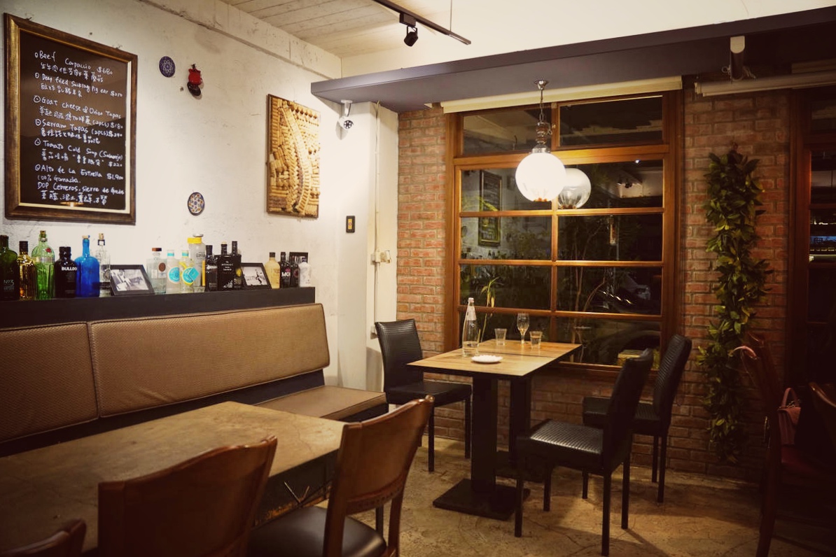 台北西班牙餐酒館推薦 EL Marqués,必吃道地 TAPAS ,一定要先預訂的西班牙海鮮燉麵!承襲家族味覺記憶,述說餐點精彩故事 - 第16張圖