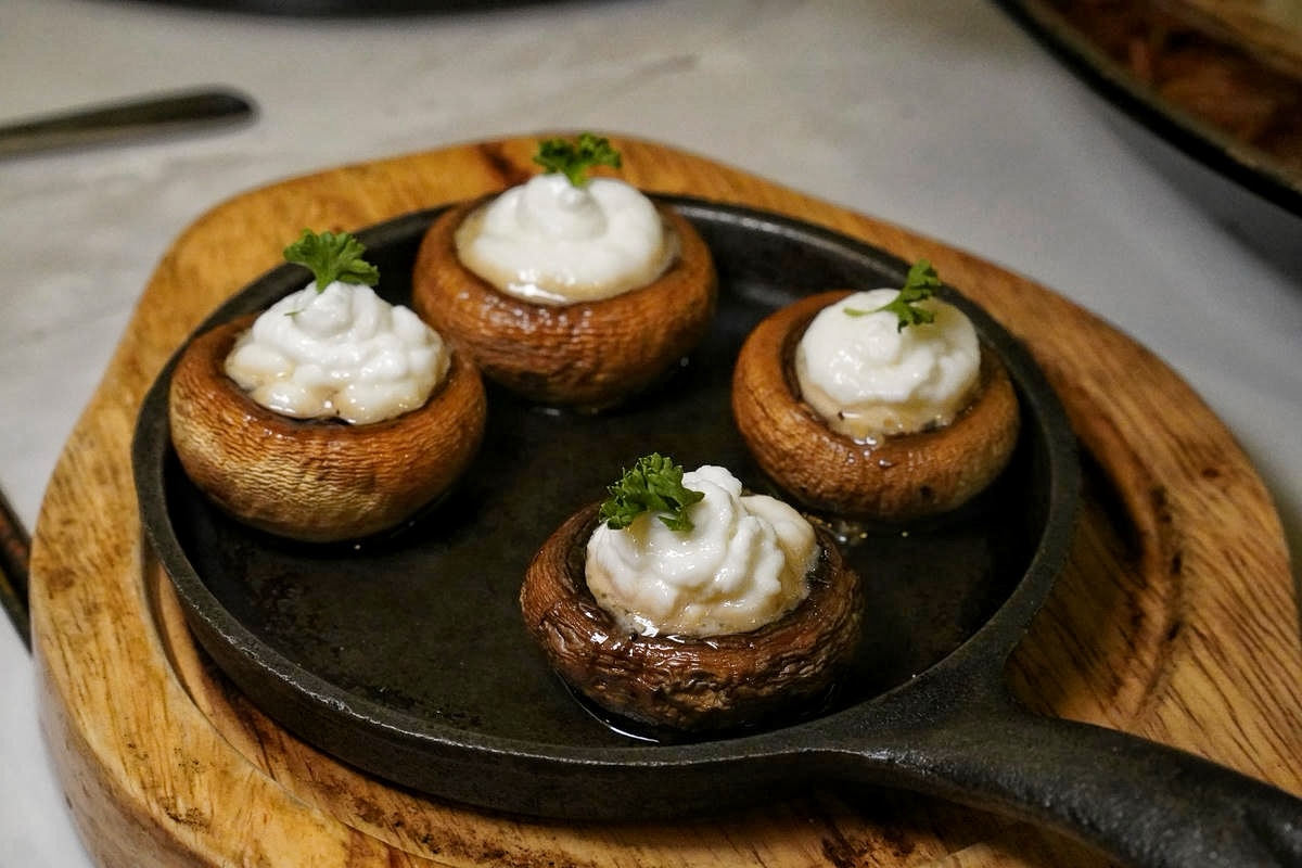 台北西班牙餐酒館推薦 EL Marqués,必吃道地 TAPAS ,一定要先預訂的西班牙海鮮燉麵!承襲家族味覺記憶,述說餐點精彩故事 - 第50張圖