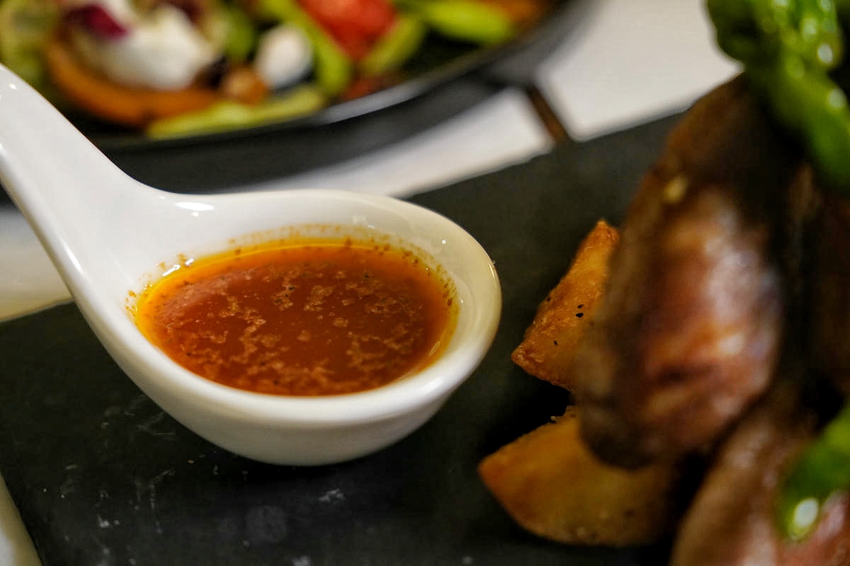 台北西班牙餐酒館推薦 EL Marqués,必吃道地 TAPAS ,一定要先預訂的西班牙海鮮燉麵!承襲家族味覺記憶,述說餐點精彩故事 - 第54張圖