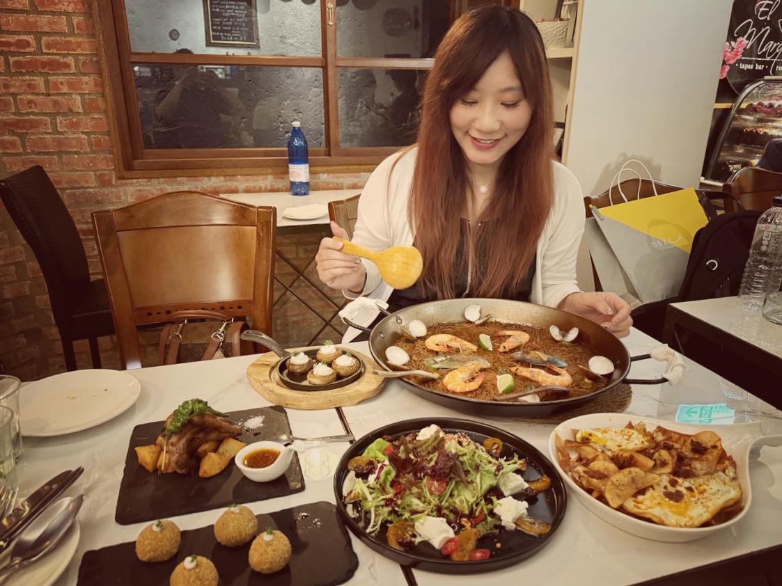台北西班牙餐酒館推薦 EL Marqués,必吃道地 TAPAS ,一定要先預訂的西班牙海鮮燉麵!承襲家族味覺記憶,述說餐點精彩故事 - 第2張圖