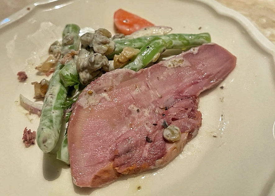 台北中山美食，在美術館裡吃法餐？Bonami 法式小館，白天是陽光玻璃屋，夜晚化身浪漫餐廳，台北質感約會首選