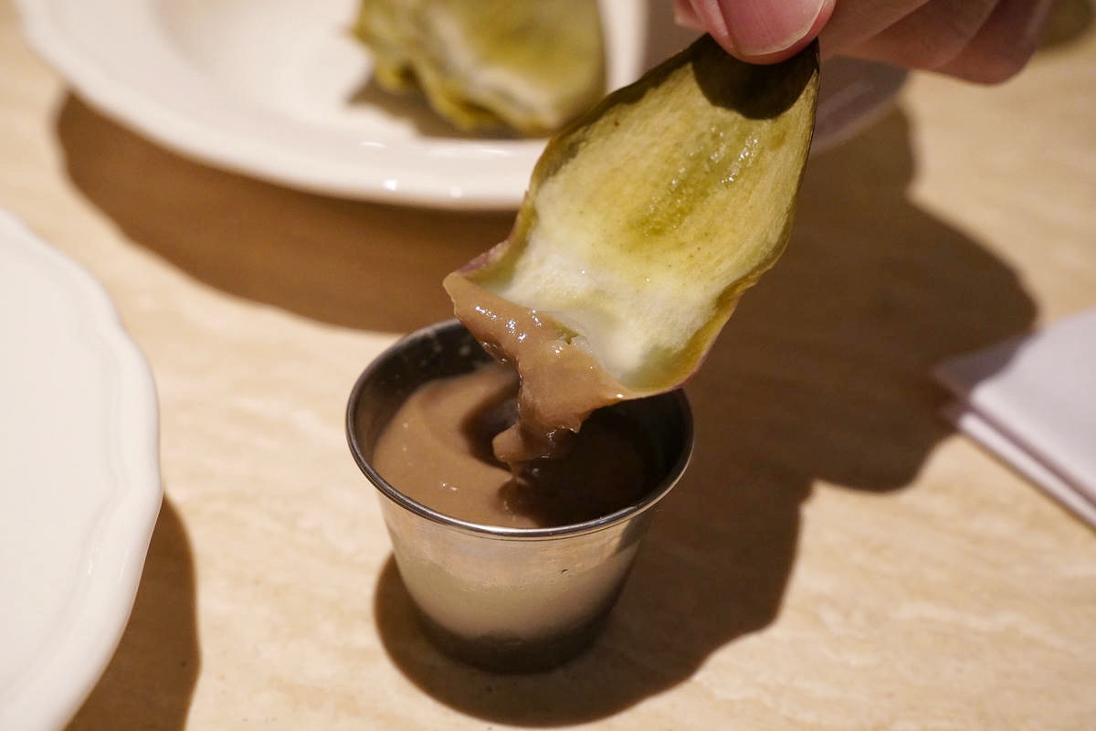 台北中山美食，在美術館裡吃法餐？Bonami 法式小館，白天是陽光玻璃屋，夜晚化身浪漫餐廳，台北質感約會首選