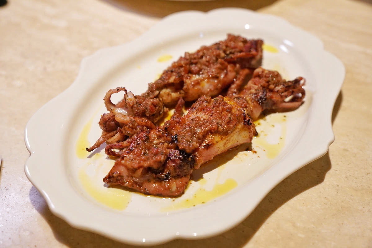 台北中山美食，在美術館裡吃法餐？Bonami 法式小館，白天是陽光玻璃屋，夜晚化身浪漫餐廳，台北質感約會首選