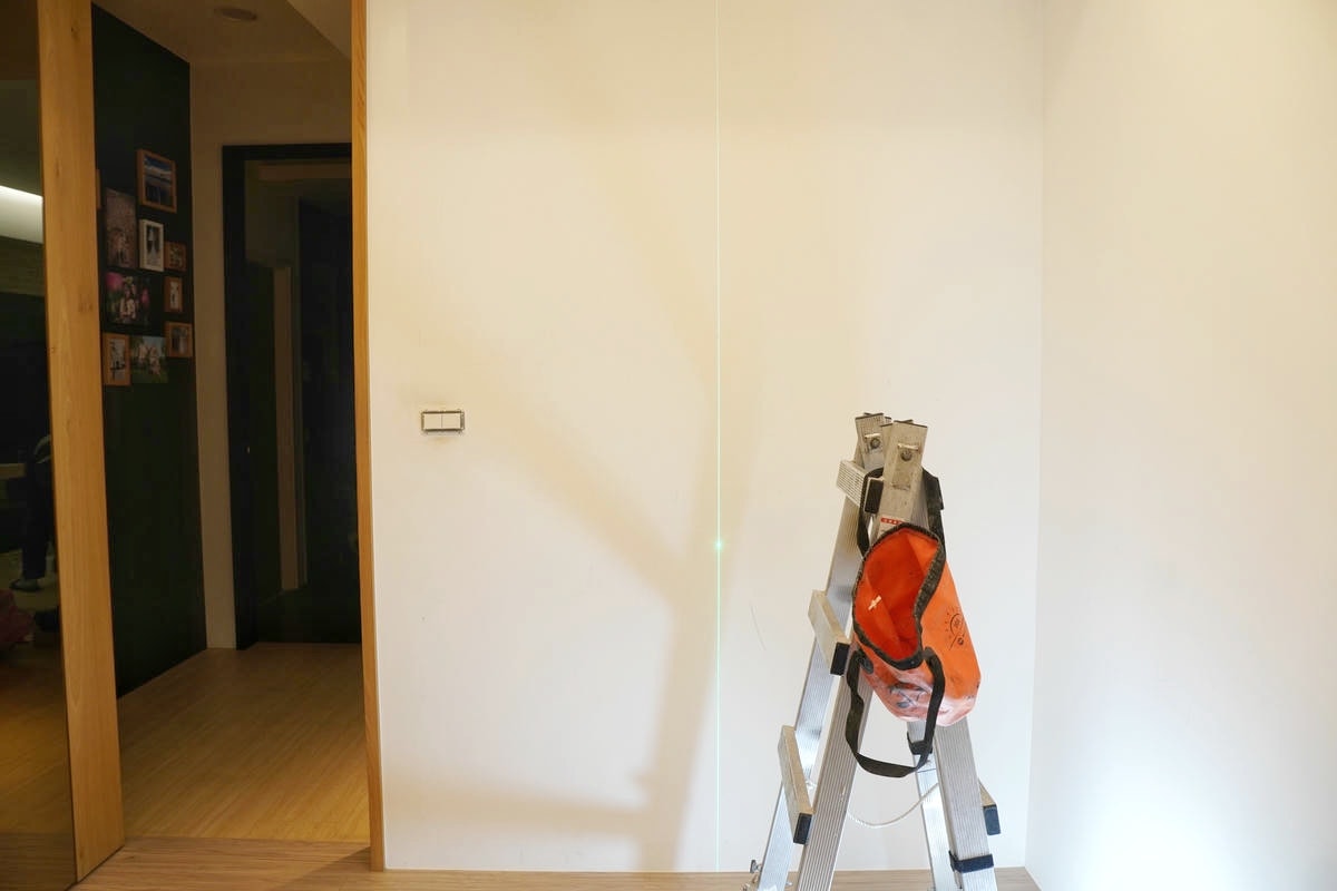 【居家工作室改造】告別蒼白牆面，壁紙的事交給專業的哥登傢飾就對了！推薦溫暖又質感爆棚的文化石壁紙！