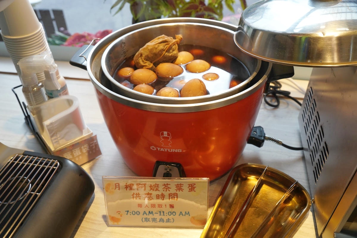 【台中住宿推薦】伊麗莎白酒店、宛如歐洲小公寓的超美舒適雙人房，近廣三SOGO商圈、科博館，交通便利、高CP值、有溫度的寵物友善飯店