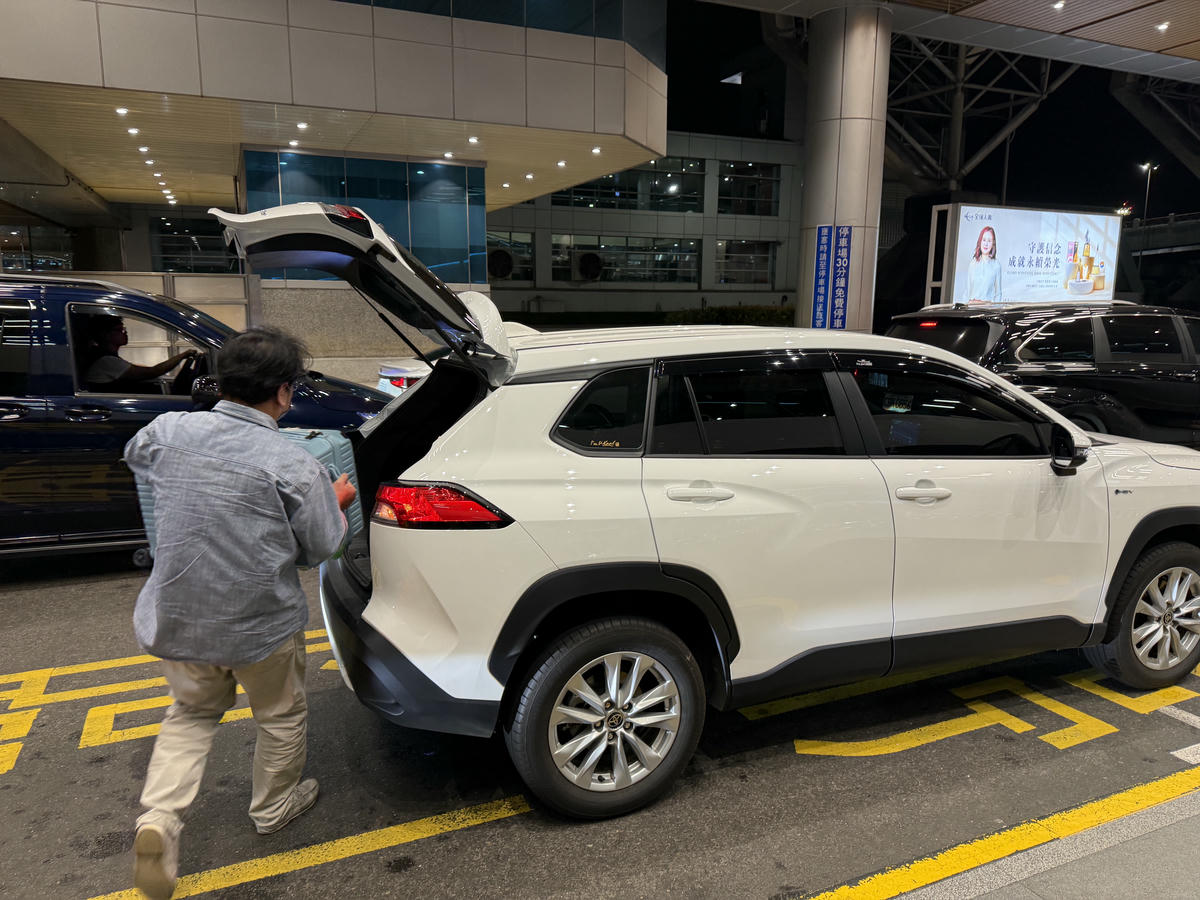 55688機場接送，搞定長途旅行的第一步，貼心專業的接送服務，讓我出國多了份安心感！
