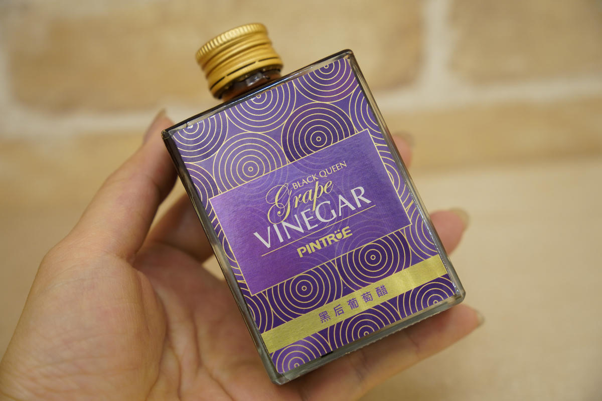 【美食推薦】PINTRUE 品醋迷｜一起來喝醋吧！嚴選台灣在地水果，由時間釀造的純粹果醋風味，100ml 精緻小方瓶，4種風味，品味真實又健康的人生