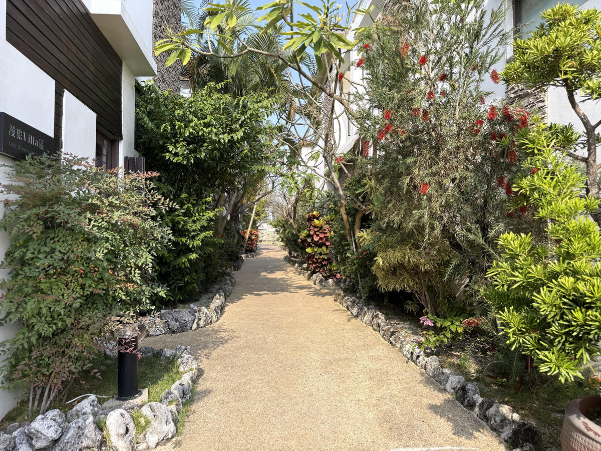 【小琉球旅遊住宿推薦】住進小琉球河堤漫旅杉板灣Villa，感受海島渡假chill氛圍！15個不能錯過的小琉球必去景點與排隊美食攻略