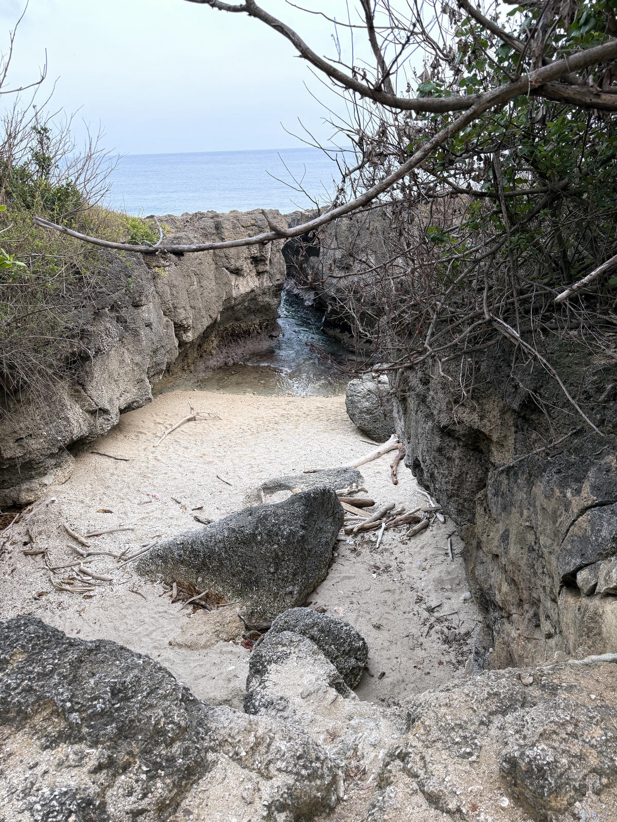【小琉球旅遊住宿推薦】住進小琉球河堤漫旅杉板灣Villa，感受海島渡假chill氛圍！15個不能錯過的小琉球必去景點與排隊美食攻略