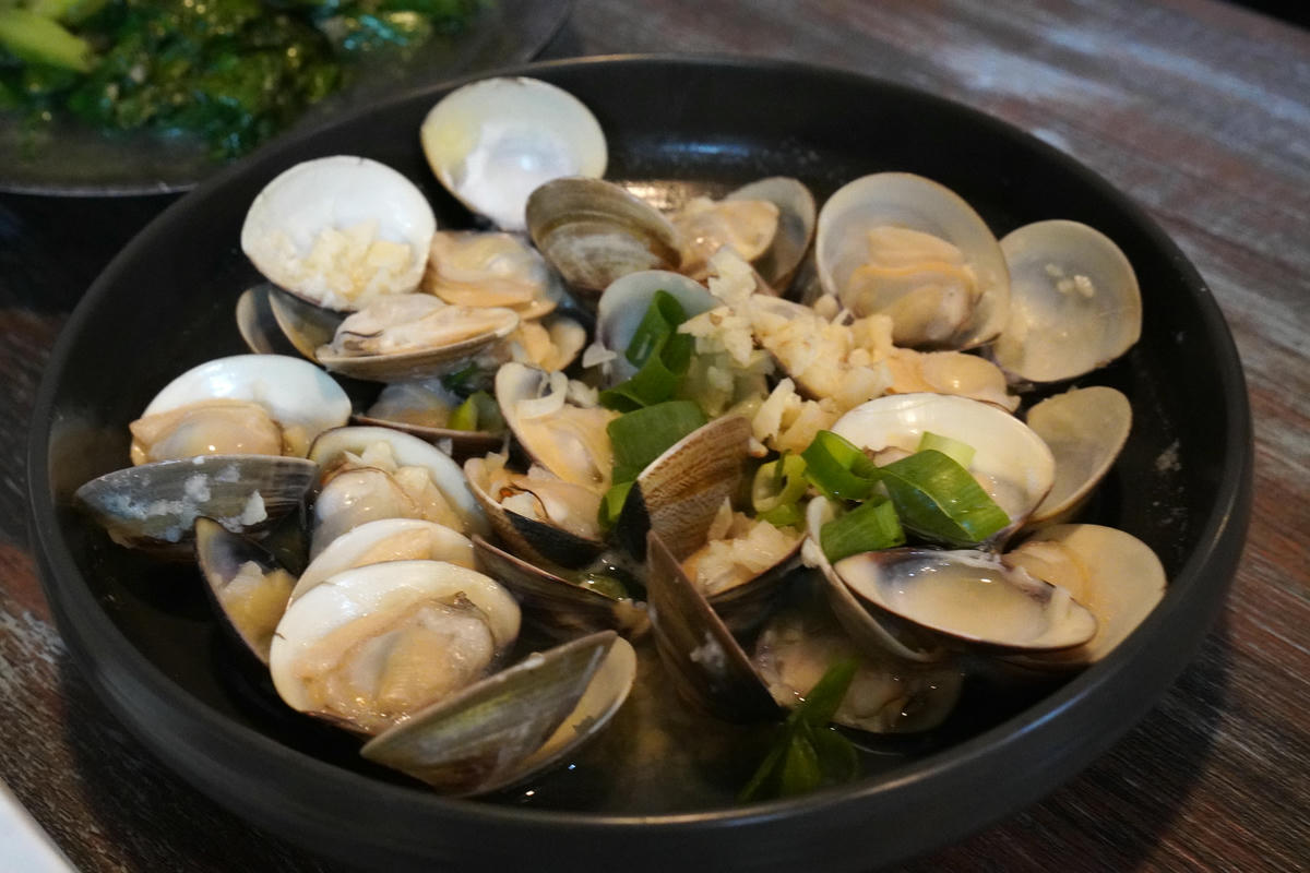台北宵夜美食推薦,澎湖頂鮮海鮮燒烤鍋物|小巨蛋旁深夜海鮮,澎湖直送鮮味不用飛就吃得到 - 第32張圖 台北宵夜美食推薦,澎湖頂鮮海鮮燒烤鍋物|小巨蛋旁深夜海鮮,澎湖直送鮮味不用飛就吃得到