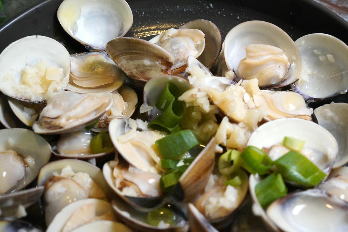 台北宵夜美食推薦,澎湖頂鮮海鮮燒烤鍋物|小巨蛋旁深夜海鮮,澎湖直送鮮味不用飛就吃得到 - 第33張圖 台北宵夜美食推薦,澎湖頂鮮海鮮燒烤鍋物|小巨蛋旁深夜海鮮,澎湖直送鮮味不用飛就吃得到
