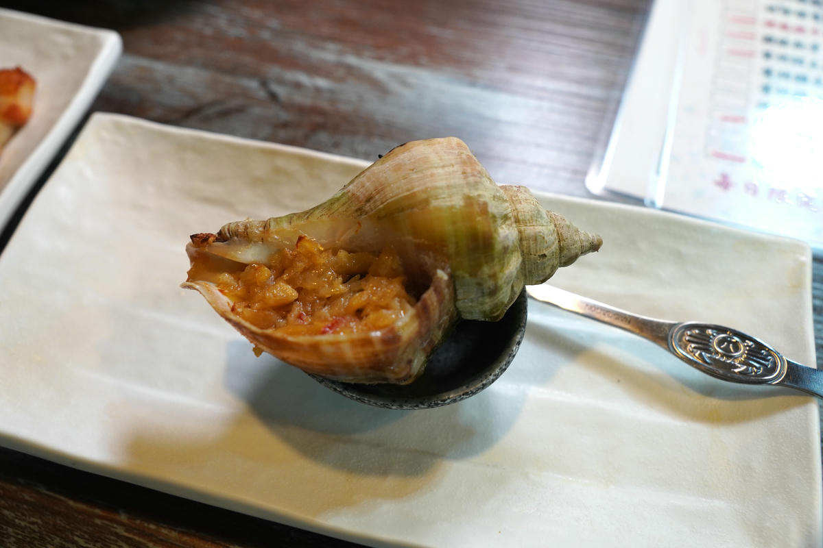 台北宵夜美食推薦,澎湖頂鮮海鮮燒烤鍋物|小巨蛋旁深夜海鮮,澎湖直送鮮味不用飛就吃得到 - 第22張圖 台北宵夜美食推薦,澎湖頂鮮海鮮燒烤鍋物|小巨蛋旁深夜海鮮,澎湖直送鮮味不用飛就吃得到