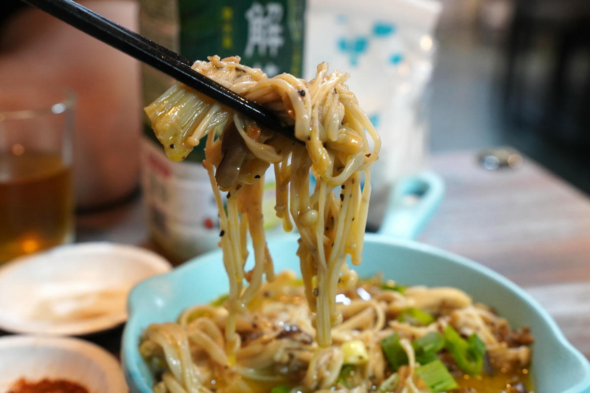 台北宵夜美食推薦,澎湖頂鮮海鮮燒烤鍋物|小巨蛋旁深夜海鮮,澎湖直送鮮味不用飛就吃得到 - 第51張圖 台北宵夜美食推薦,澎湖頂鮮海鮮燒烤鍋物|小巨蛋旁深夜海鮮,澎湖直送鮮味不用飛就吃得到