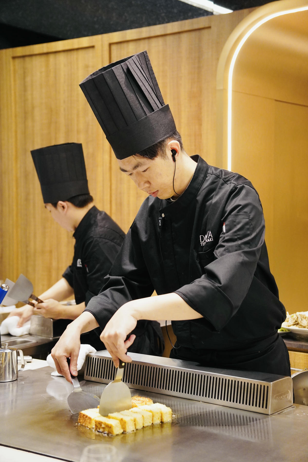 公館美食推薦｜DOWA．隱寓，頂級日式鐵板燒，以台灣城市、山海、土地為靈魂入菜，重新詮釋經典食材，藏身豪宅內的奢華島嶼感官之旅