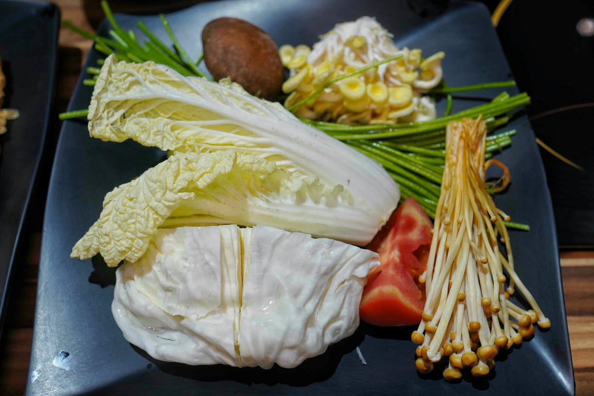 【台北美食】三峽蒙古紅,道地蒙古火鍋吃到飽,肉品蔬菜甜點通通無限供應,寵物超友善! - 第63張圖