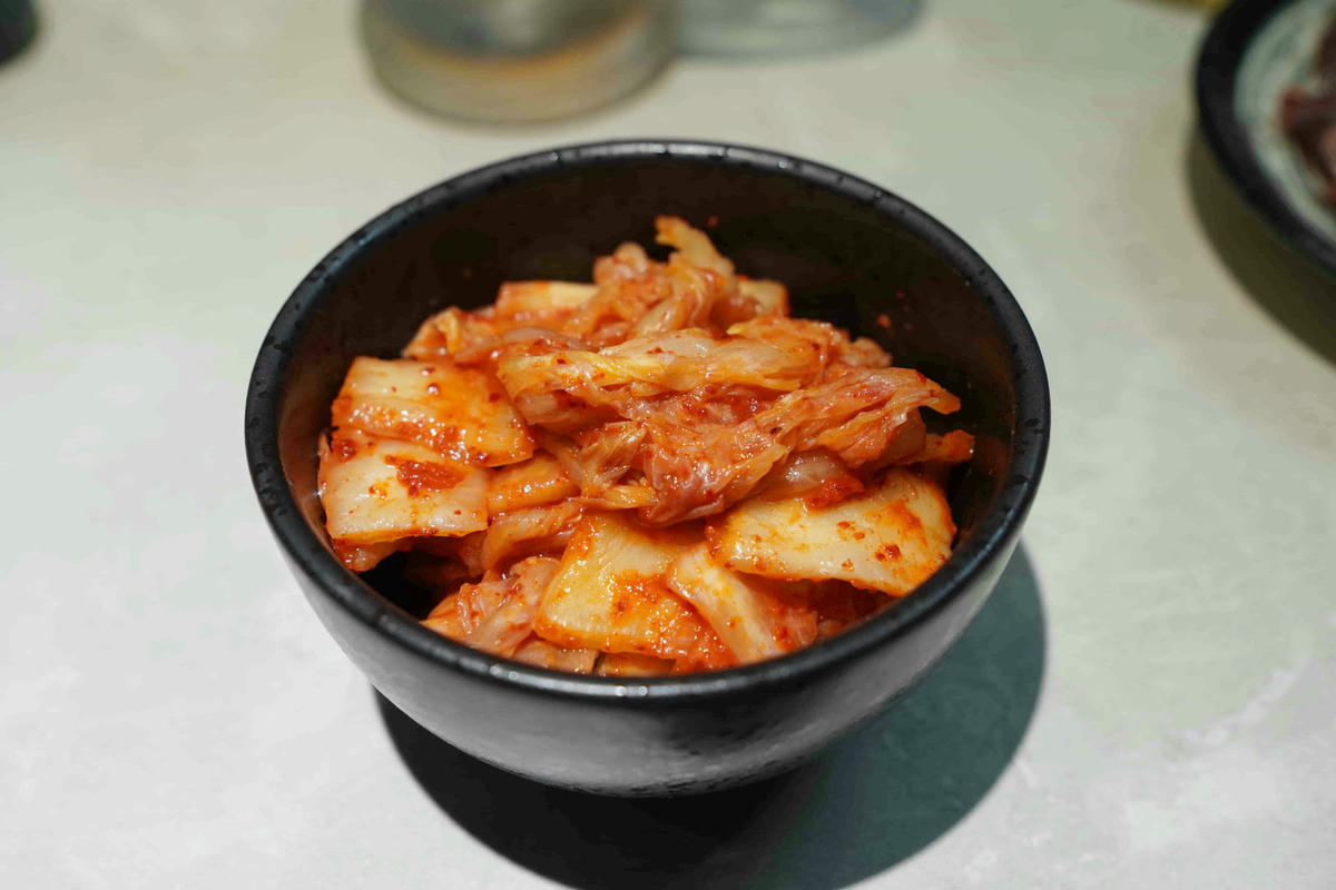 【桃園美食】純水燒肉,桃園藝文特區新開幕的正宗和牛燒肉店!一次滿足視覺與味覺的極致和牛饗宴,自己烤肉只要半價,還有高級VIP包廂 - 第32張圖