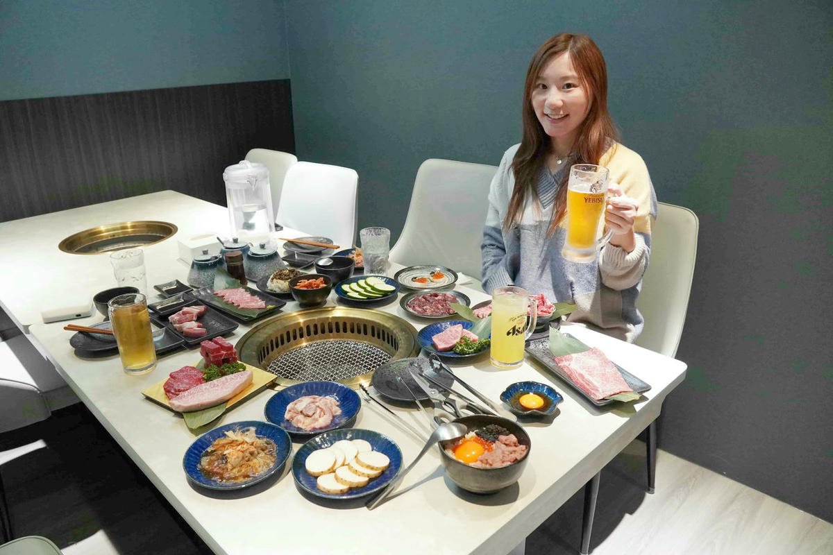 【桃園美食】純水燒肉,桃園藝文特區新開幕的正宗和牛燒肉店!一次滿足視覺與味覺的極致和牛饗宴,自己烤肉只要半價,還有高級VIP包廂 - 第23張圖