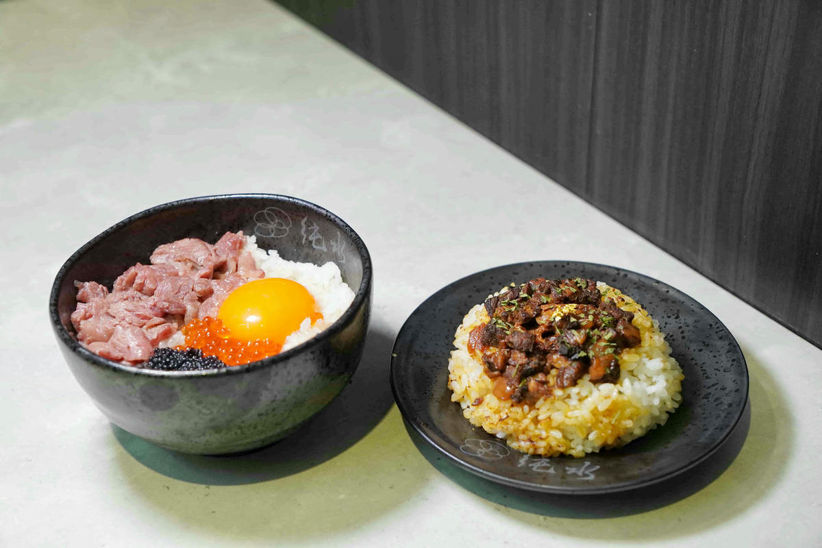【桃園美食】純水燒肉,桃園藝文特區新開幕的正宗和牛燒肉店!一次滿足視覺與味覺的極致和牛饗宴,自己烤肉只要半價,還有高級VIP包廂 - 第76張圖