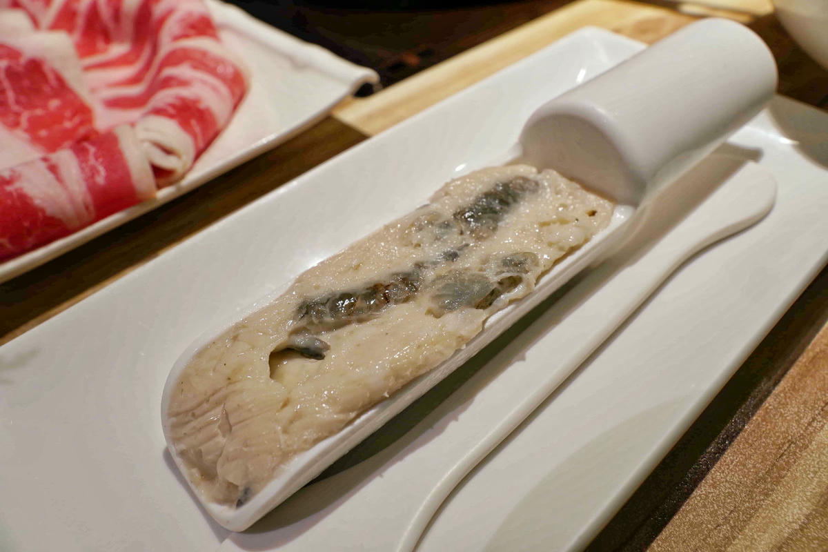 【台北美食】汆食作伙鍋中山店,近民權西站、晴光市場,台北火鍋推薦新選擇,用餐環境棒,食材新鮮,超強創意湯底,推薦麻辣鍋和鳳梨蛤蠣雞! - 第55張圖