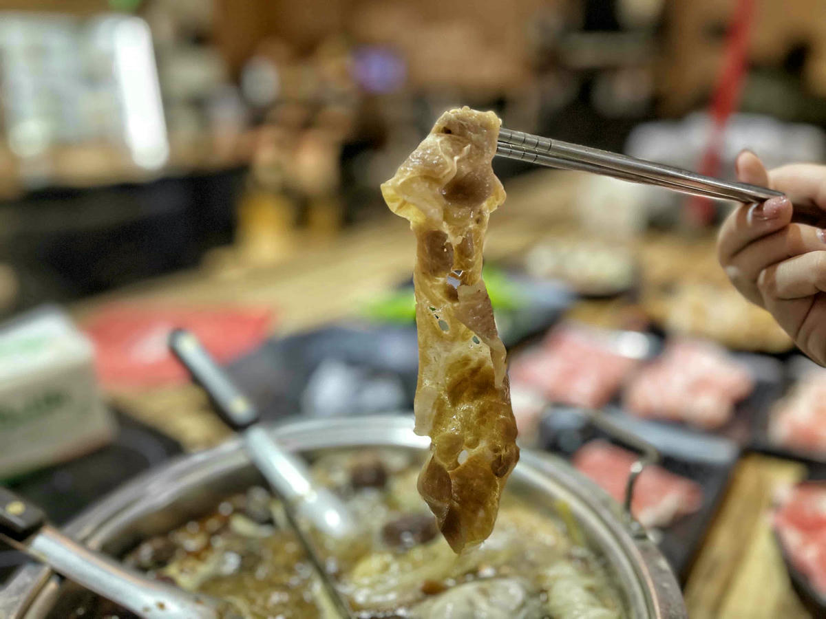 【台北美食】三峽蒙古紅,道地蒙古火鍋吃到飽,肉品蔬菜甜點通通無限供應,寵物超友善! - 第69張圖