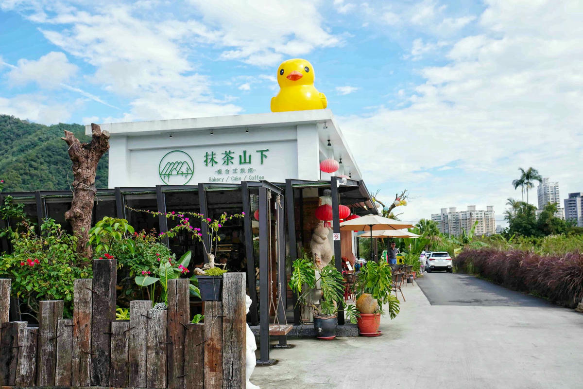 【宜蘭礁溪美食】抹茶山下,創意造型甜點、必點西瓜生吐司,坐擁美麗山景的CP值咖啡店! - 第3張圖