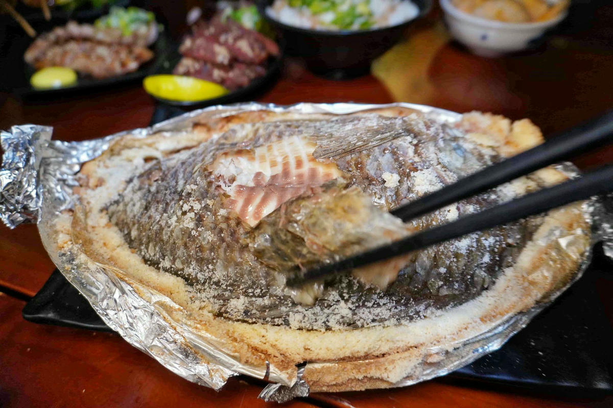 【台北士林美食】雞老闆桶仔雞,士林夜市人氣居酒屋,美味串燒、熱炒,配生啤好對味,當月壽星或消費滿額免費送桶仔雞! - 第39張圖