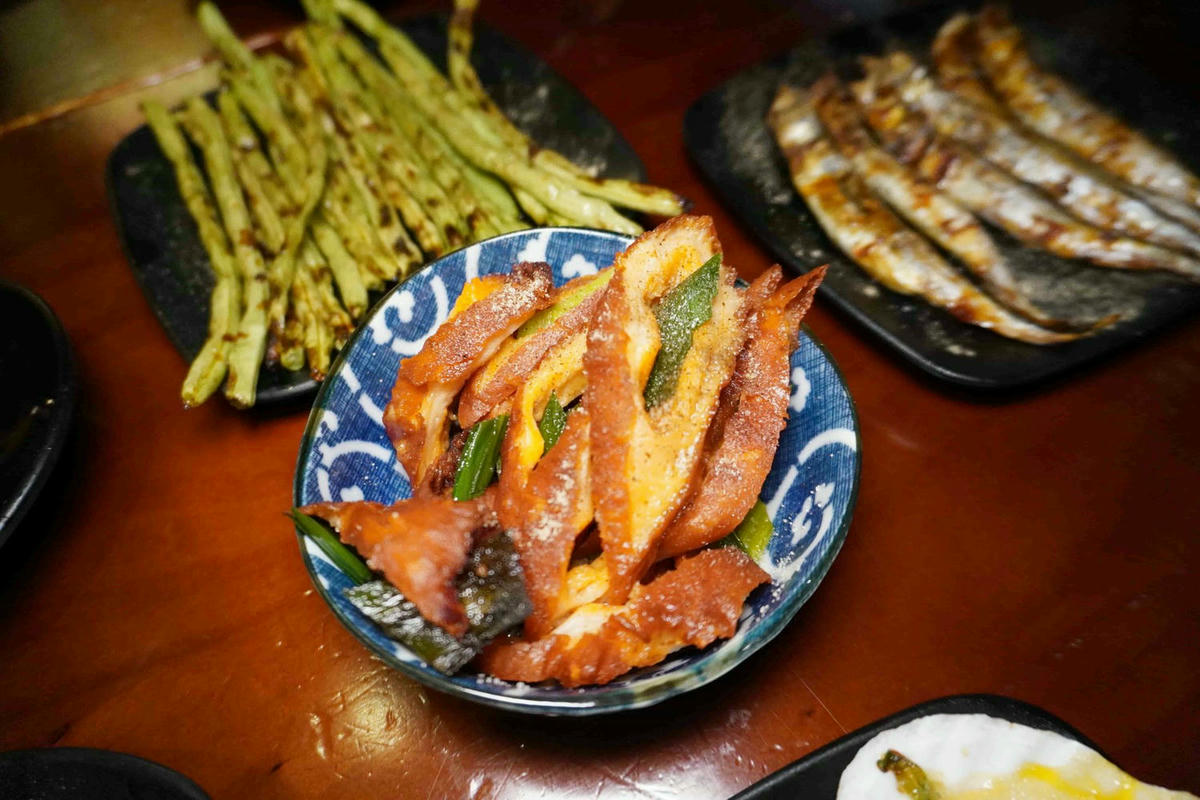【台北士林美食】雞老闆桶仔雞,士林夜市人氣居酒屋,美味串燒、熱炒,配生啤好對味,當月壽星或消費滿額免費送桶仔雞! - 第58張圖